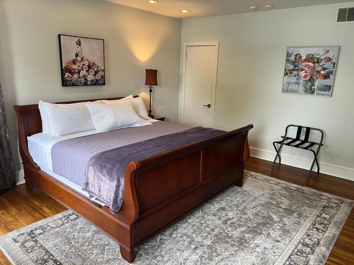Bed and Breakfast The Manor On Front à Harrisburg Chambre photo