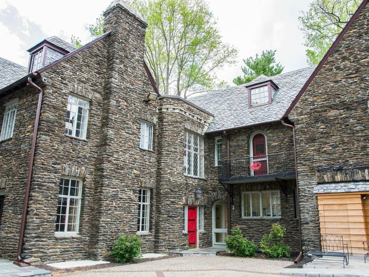 Bed and Breakfast The Manor On Front à Harrisburg Extérieur photo
